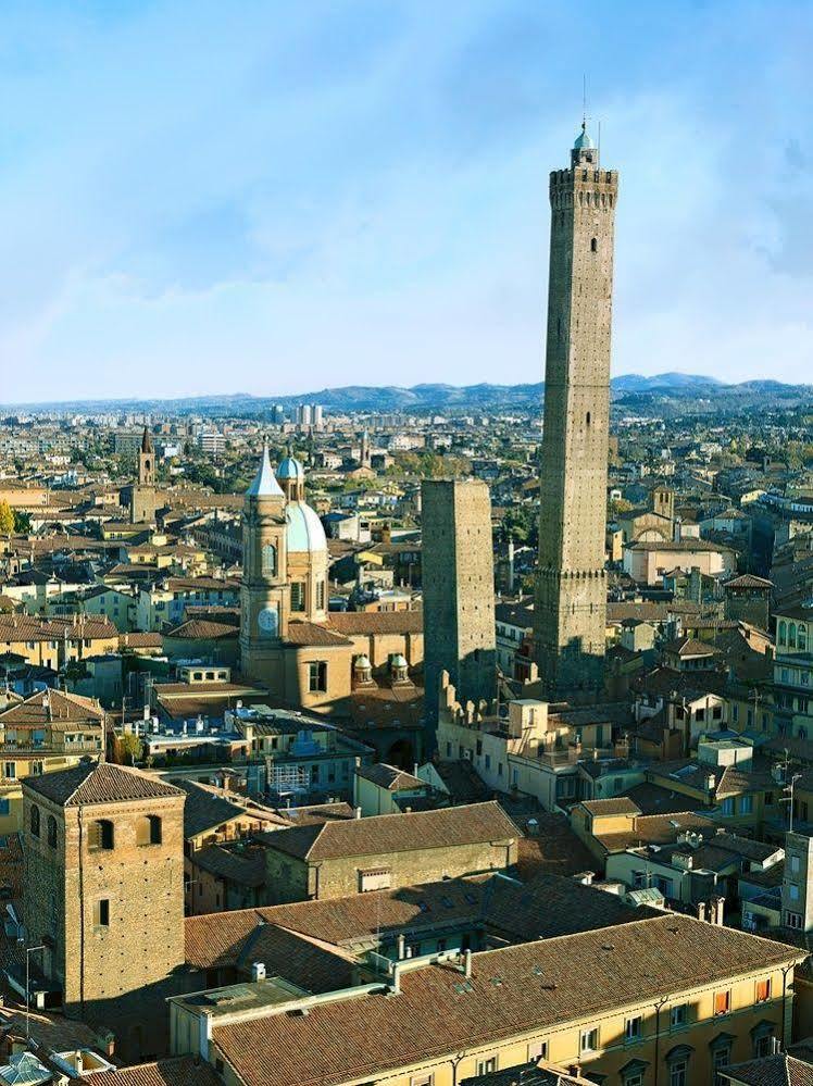 Stazione Centrale 2 Bologna Buitenkant foto
